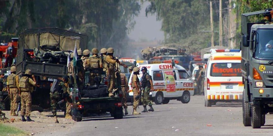 Pakistan/Attaque contre un bureau électoral : 10 blessés