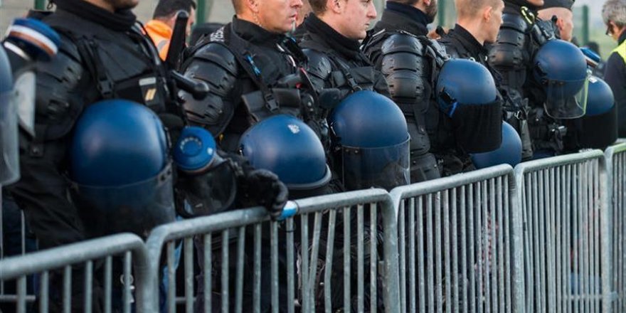 France : Violences à Nantes après la mort d’un jeune d’une balle tirée par la police