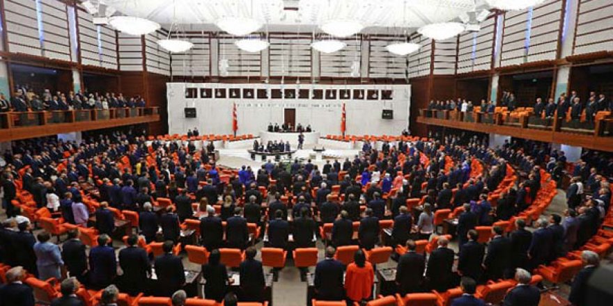 Turkish lawmakers begin to take oaths in capital Ankara