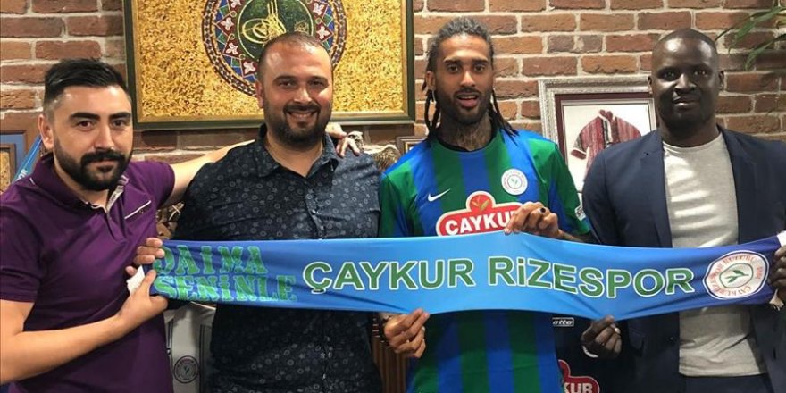 Turquie / Süper Lig - Mercato : Armand Traoré s’engage avec Çaykur Rizespor (officiel)