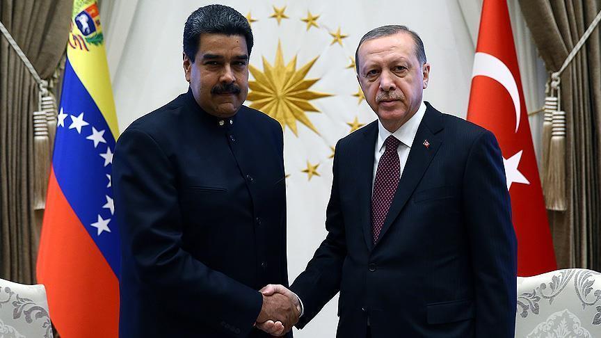 Erdogan présente ses meilleurs vœux à Maduro