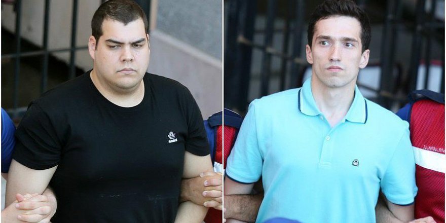 Turkish court releases 2 Greek soldiers pending trial