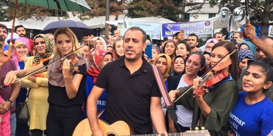 Haluk Levent’ten işten atılan işçilere ziyaret