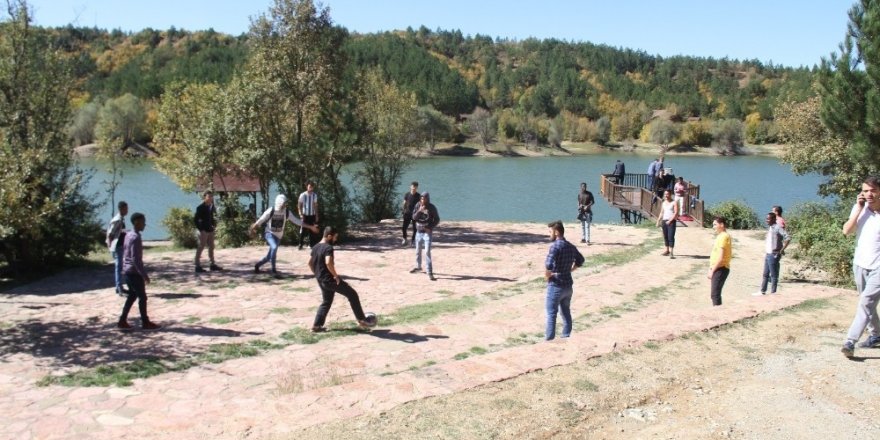 Üniversiteli öğrenciler Kastamonu’yu gezdi