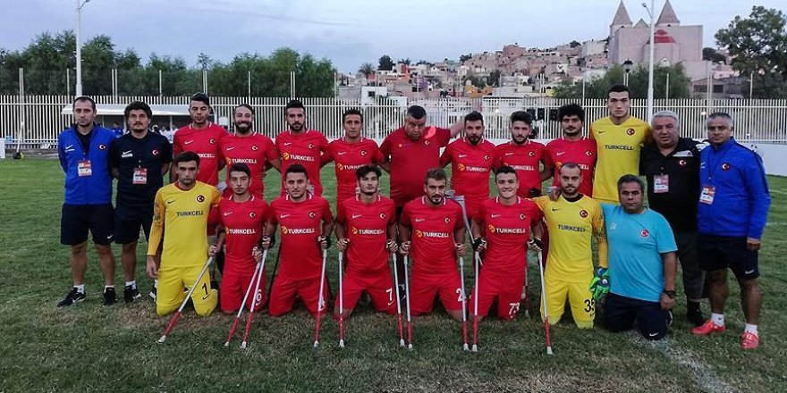 Coupe du monde de football pour amputés : Turquie-Angola en finale