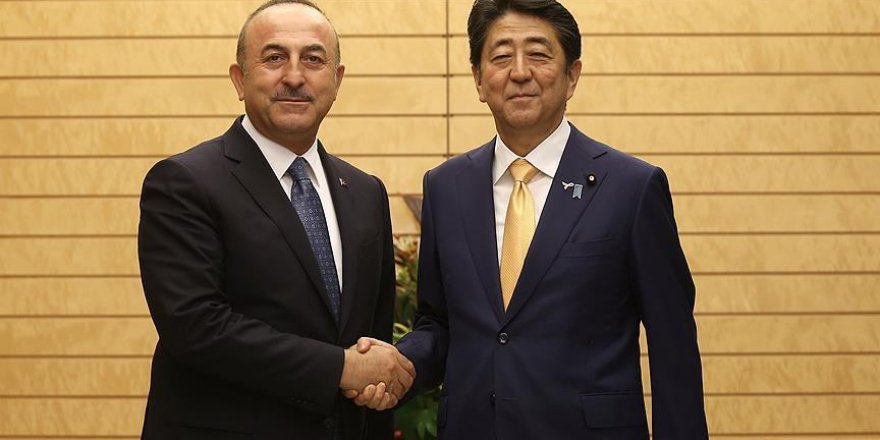 Shinzo Abe : Nous voulons développer les relations avec la Turquie dans tous les domaines