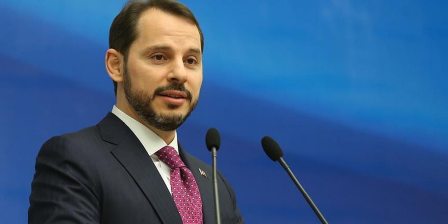 Albayrak prévoit une nette résorption du déficit courant