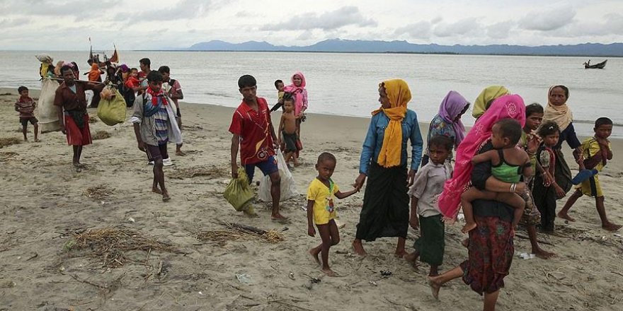 Indonésie : 20 Rohingyas sauvés par des pêcheurs au large d’Aceh