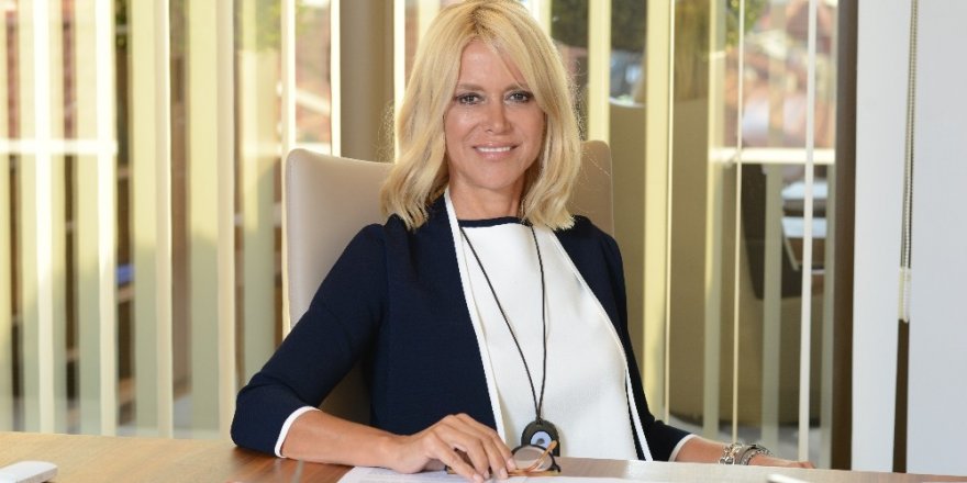 Prof. Dr. Neşe Kavak’a, ’Best Quality Leadership Award 2018’ ödülü