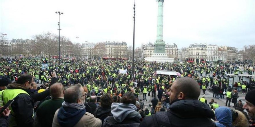 France/Gilets jaunes: Mobilisation en forte hausse avec 32 mille manifestants