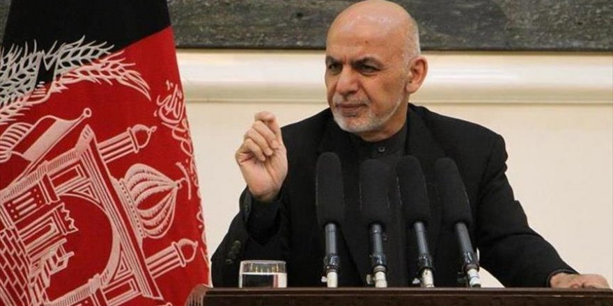 Le président afghan invite les talibans à des pourparlers directs