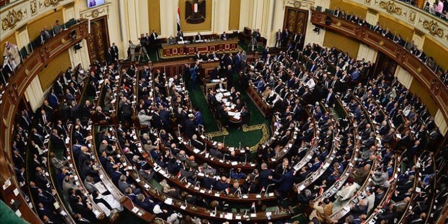 Egypte : Début des discussions sur la prolongation des mandats présidentiels