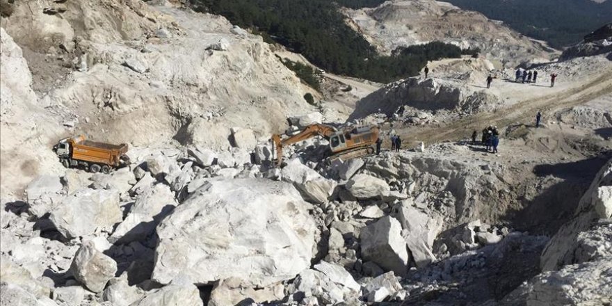 Turquie / Effondrement d'une mine : au moins 3 employés bloqués sous terre