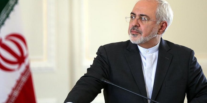 Iran : des députés appellent Rohani à refuser la démission de Zarif