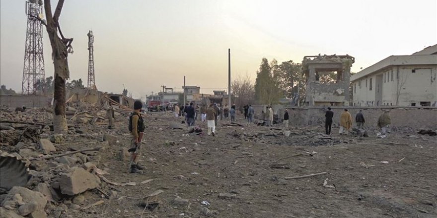 Mortar shell kills 4 school children in Afghanistan