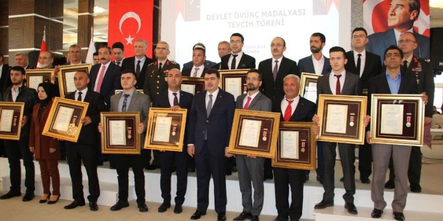 Ankara Valiliğinden, gazilere Devlet Övünç Madalyası