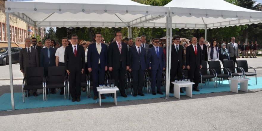 Afyonkarahisar’da teknoloji sergisi açıldı