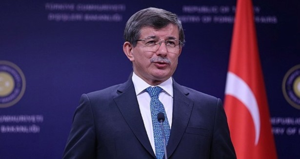 CNN Türk Davutoğlu'ndan özür diledi