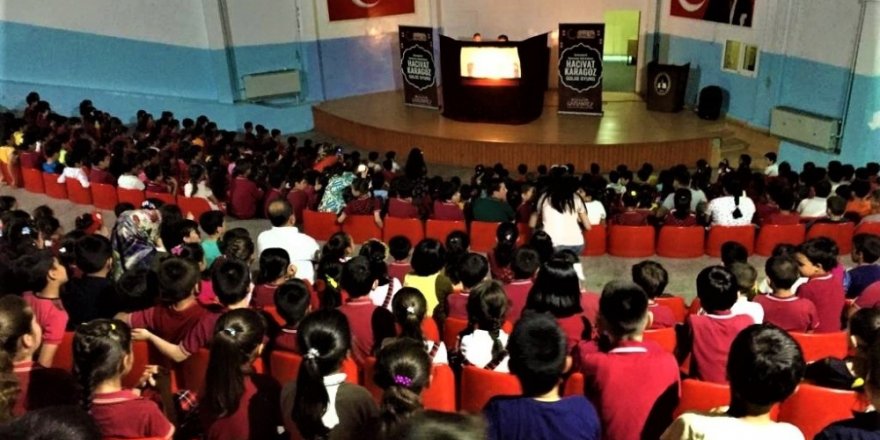 Gaziantep’te oyunlarla çocuklara sosyal hayatı düzenleyen değerler anlatılıyor