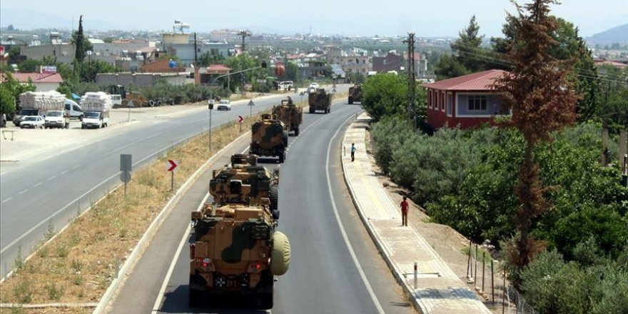 Turquie: Renforts militaires à la frontière syrienne