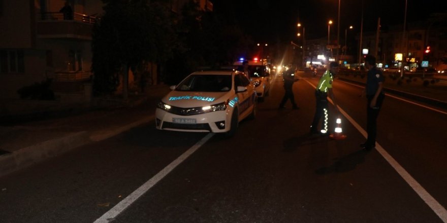Yaya çarpan otomobil olay yerinden kaçtı: 1 ağır yaralı