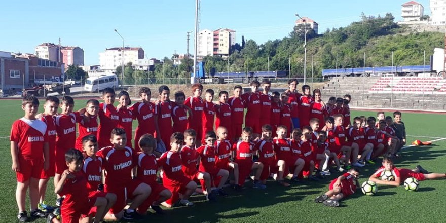 Türkeli’de yaz futbol okulu açıldı