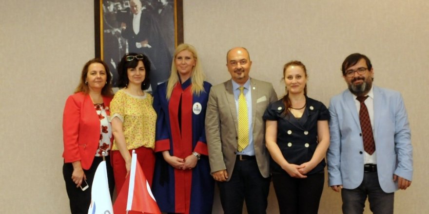 Moleküler Tıp Anabilim Dalı tezli yüksek lisans programı ilk mezununu verdi