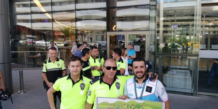 Pedallar bu kez farkındalık için döndü