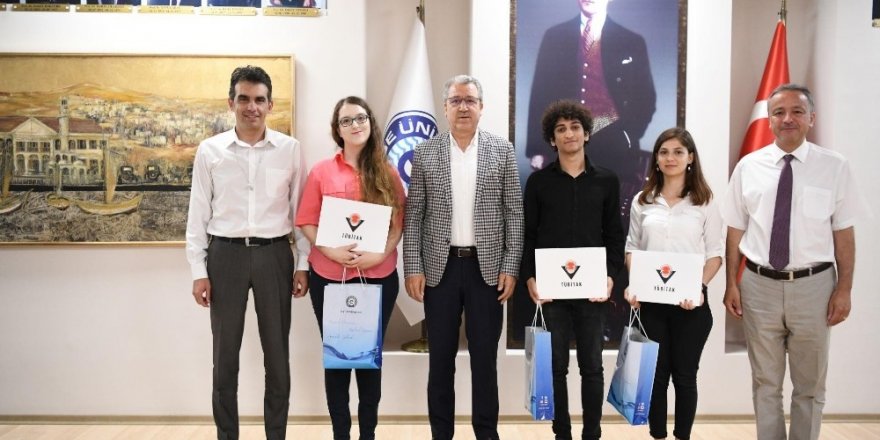 TÜBİTAK Ödüllerine Ege Üniversitesi damgası