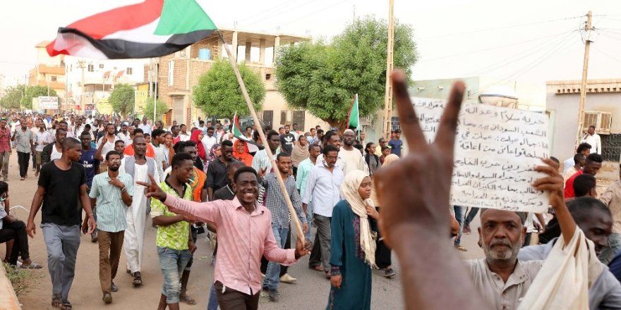 Sudan’da göstericilere 14 Temmuz’da sivil itaatsizlik çağrısı