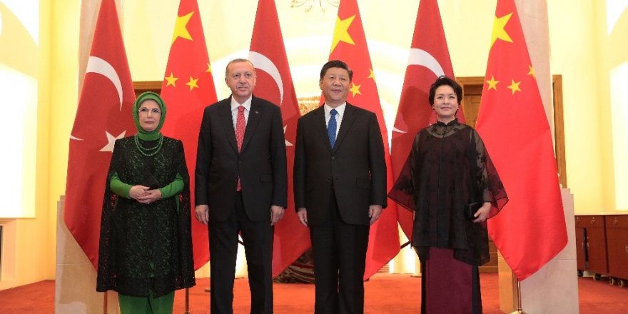 Erdoğan ve Xi aile fotoğrafında