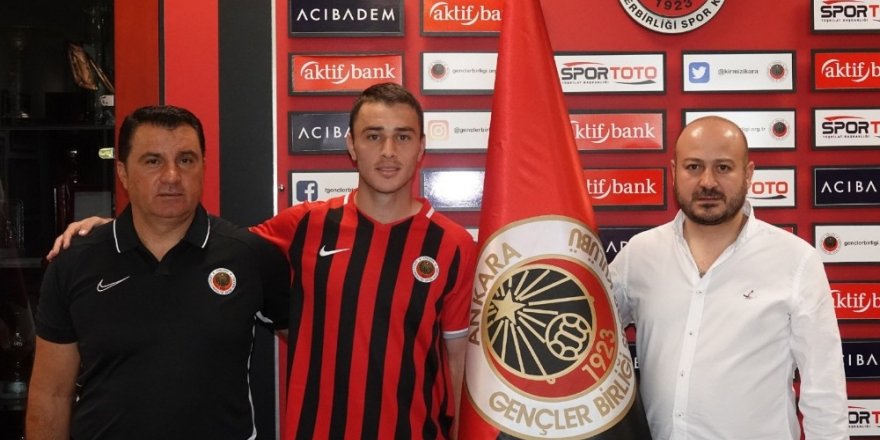 Gençlerbirliği Halil İbrahim Pehlivan ile sözleşme uzattı