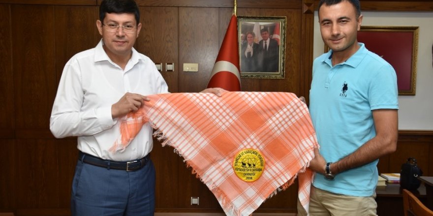 Yörüklerden Başkan Özcan’a ziyaret