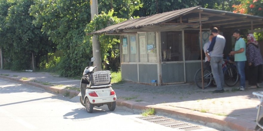 Babaanne ve torununun başı hırsızlarla dertte