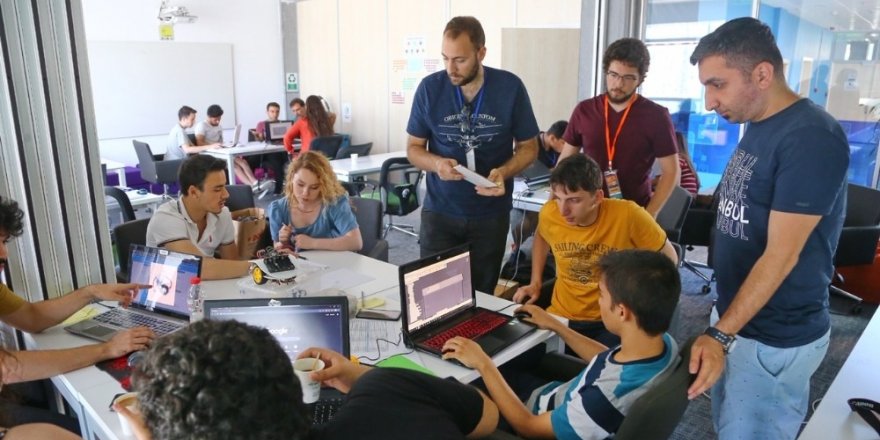 Living Lab’de 48 saatlik mekatronik maratonu