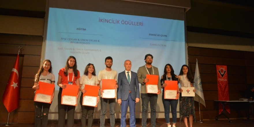 Bartın Üniversitesi öğrencilerine TÜBİTAK’tan ödül