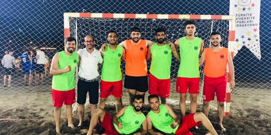 KMÜ erkek hentbol takımı Türkiye dördüncüsü oldu