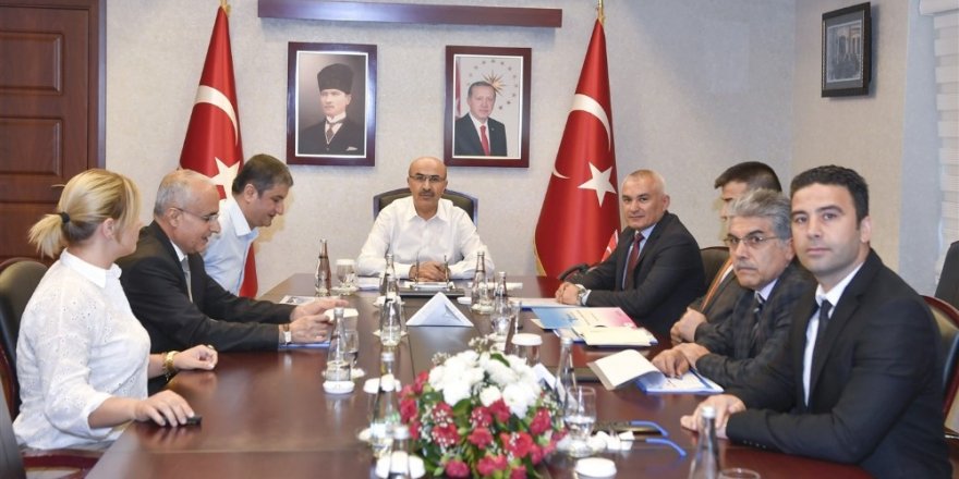 Güney Adana Kalkınma Programı çalışmaları değerlendirildi