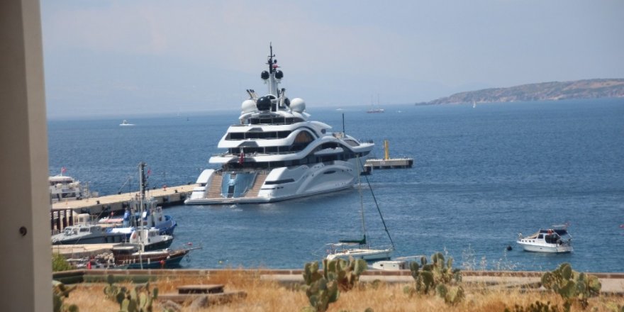 Katar emirinin 300 milyon dolar değerindeki yüzen sarayı Bodrum’da