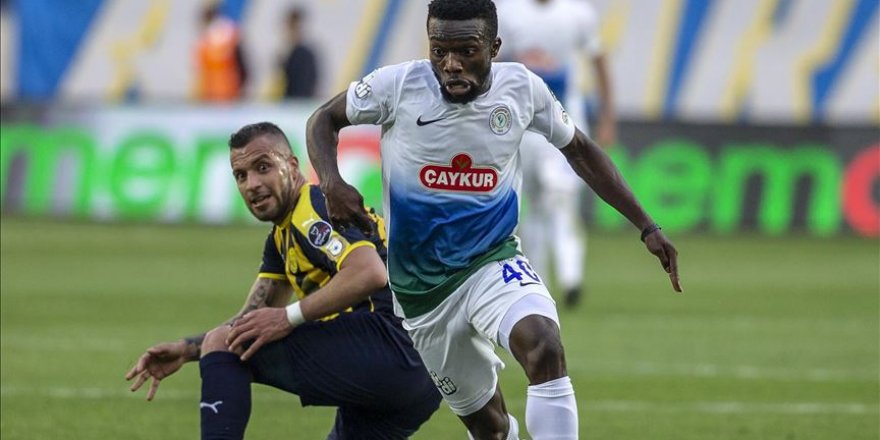 Medipol Başakşehir Azubuike'ye kavuşuyor