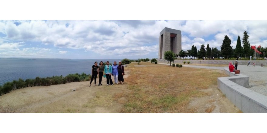 Bayanlar Çanakkale’yi gezdi