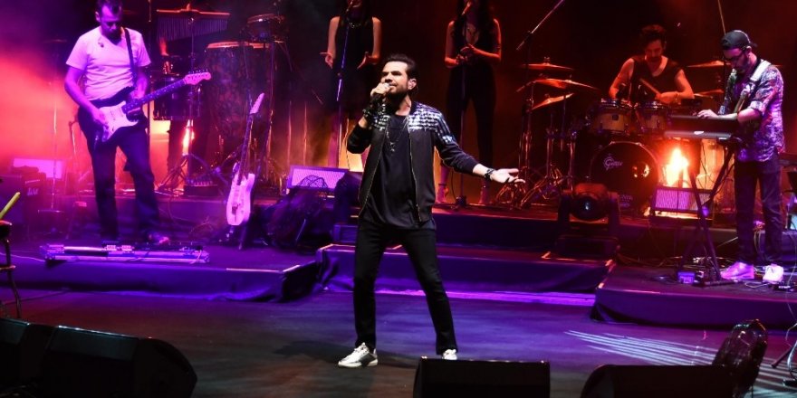 Beren Saat, Kenan Doğulu ayrılık iddialarına son noktayı koydu