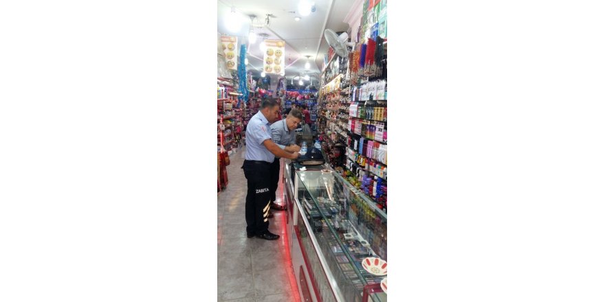 Kozmetik ürünleri satan iş yerleri denetlendi