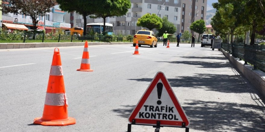 Ticari taksilere sıkı denetim