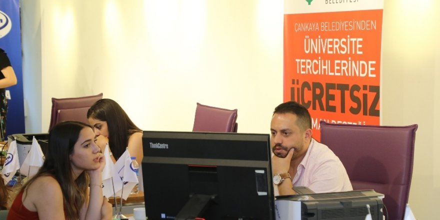 Çankaya belediyesi öğrencilerin yanında