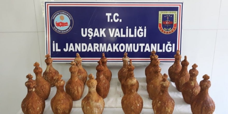 İçerisinde şarap mayası bulunan 20 adet tarihi testi ele geçirildi