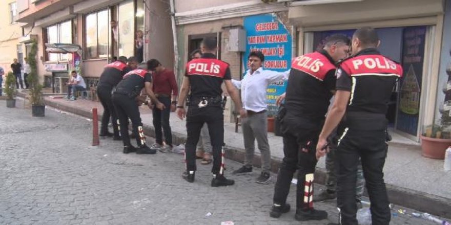 Fatih'te alacak-verecek meselesi kanlı bitti: 1 ölü, 2 yaralı
