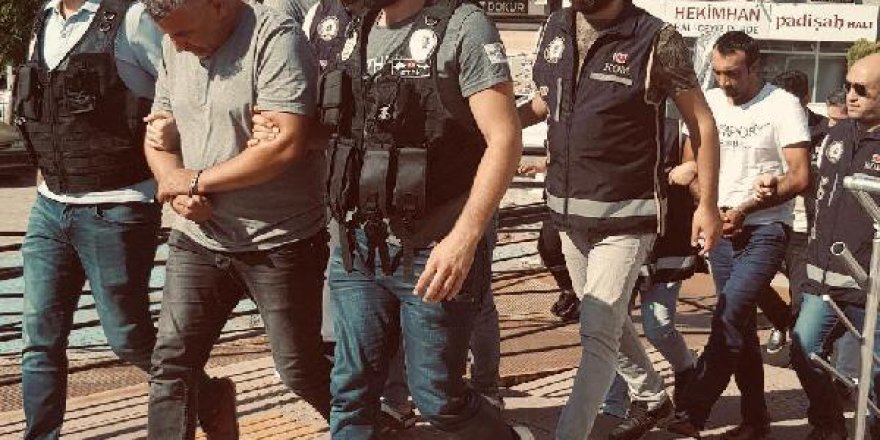 Edremit'te SGK'da yolsuzluk operasyonunda 2 kişi tutuklandı