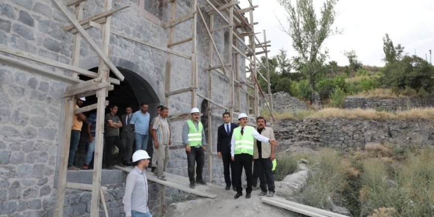 Beylerbeyi Sarayı’nın restorasyon çalışmaları sürüyor