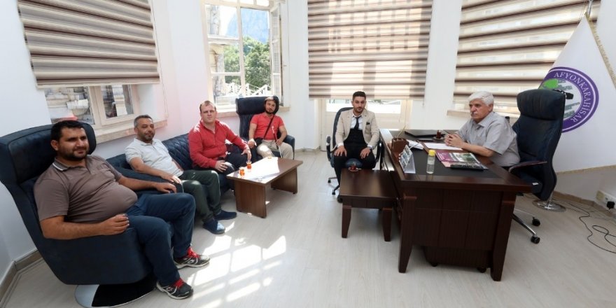 Kent Konseyi Başkanı Yasan’a hayırlı olsun ziyareti